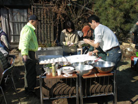 写真：鏡餅を作っています